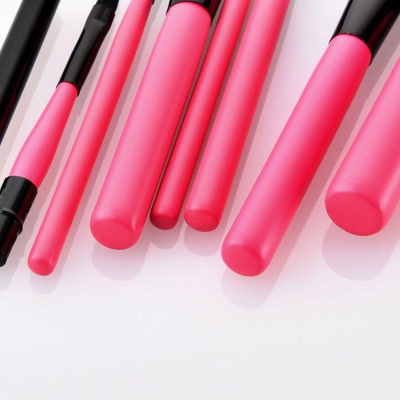 Stroke of Beauty - Set of 7: Makeup Brush with Wooden Handle
