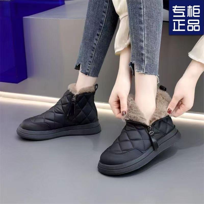 Waterproof, non-slip and warm short boots, snow boots for women, new piled and thickened cotton shoes in winter and winter