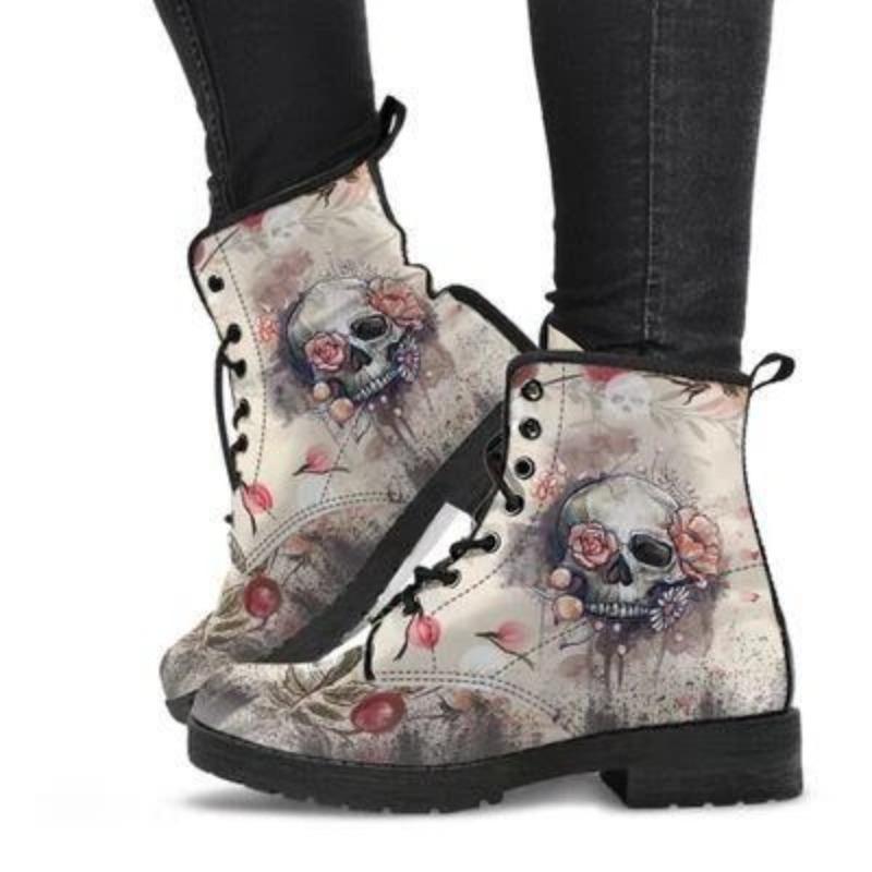 Large Size British Fashion Tooling Boots Large Size Retro Printed Women's High Top Cartoon Pattern Martin Boots