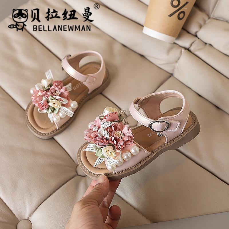 

Girls Sandals2026Summer new fashion floral soft-soled children s sandals for little girls, open-toed beach shoes for toddlers 23the Length Within the C