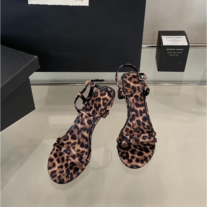

New sexy leopard print one-word with open-toed stiletto high heels fashionable versatile sandals women s shoes 35 чёрный