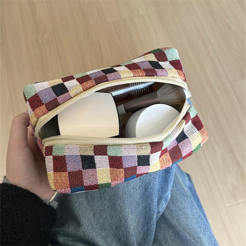 Retro Plaid Makeup Bag for Women Multicolored Plain Cosmetic Case Women Travel Organizer for Skincare Essentials Case