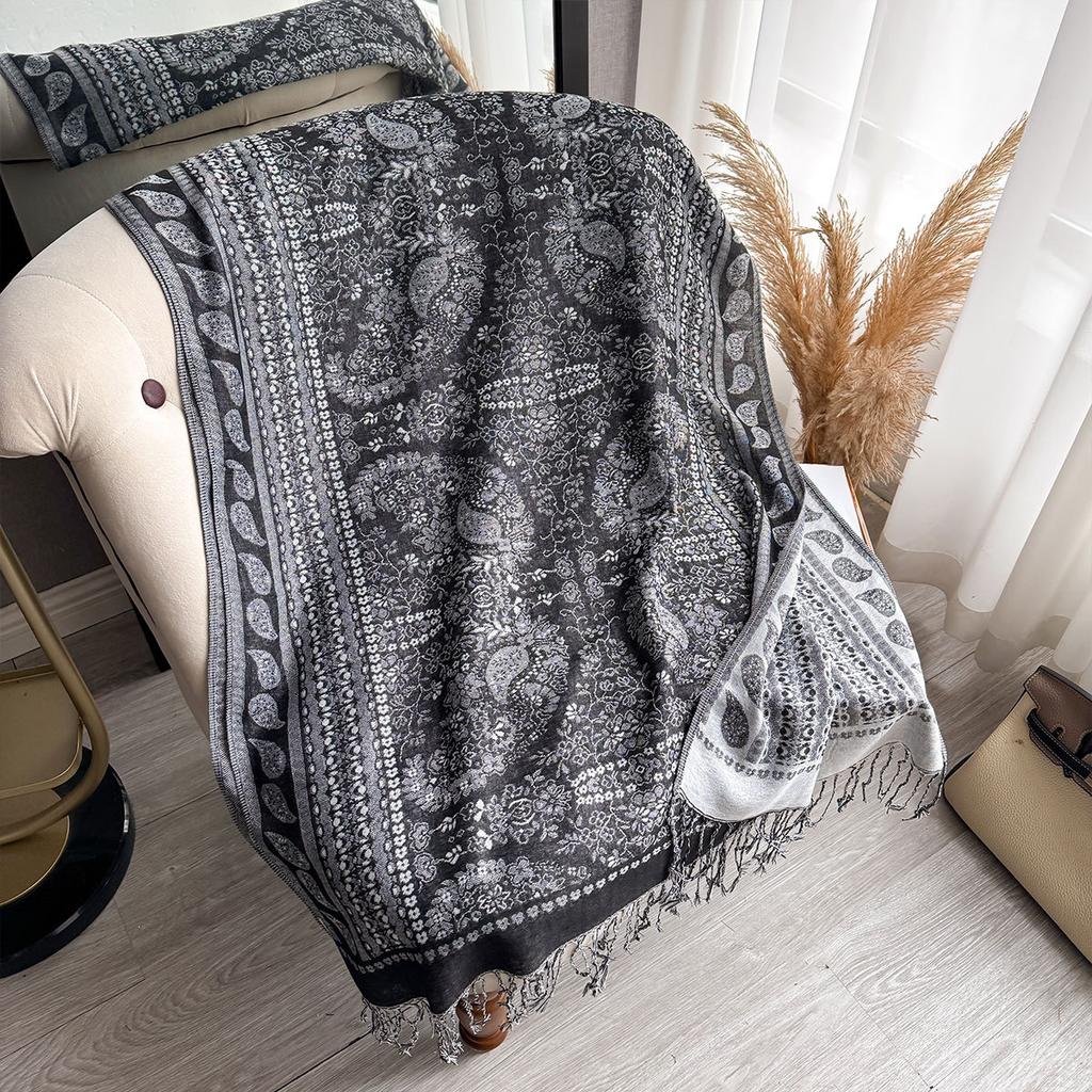 Retro Imitation Cashmere Scarf Yunnan Xizang Travel Fashion Wear Cape Thickened Warm Scarf Women