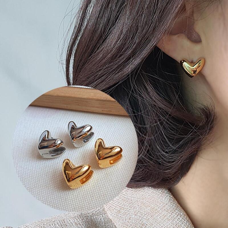

Takeru cute earrings casual minimal heart shape gold