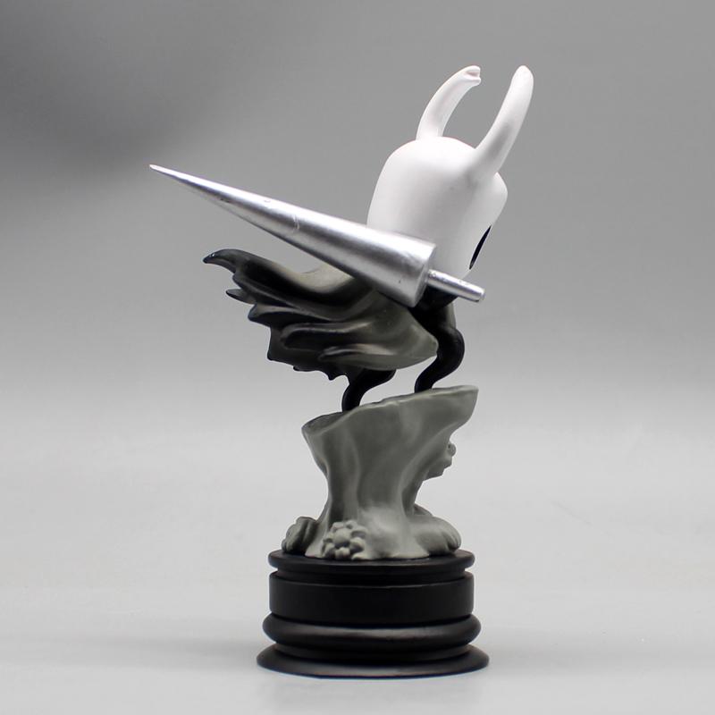 12cm The Hollow Knight Actionfigur GK Kleiner Ritter Kampf Edition Aktivitäts-Peripheriepuppen Dekoration Modell Kinderspielzeug Geschenke