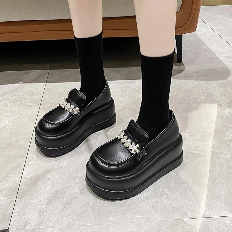 Móda Nové Dámské Kožené Boty Klín Platforma Řetízkové Boty Podzim 7,5CM Vysoké podpatky Neformální boty Nové Nazouvací robustní boty s tlustou podrážkou