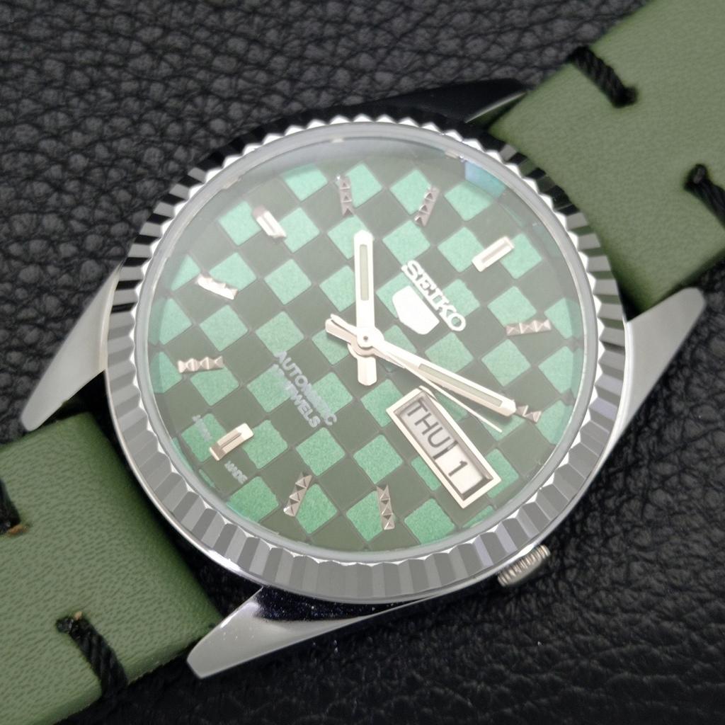 REFURBISHED JAPAN MADE SEIKO 5 AUTOMATIC MENS WATCH GREEN DIAL CUSTOM a440022-2 QV90-a440022