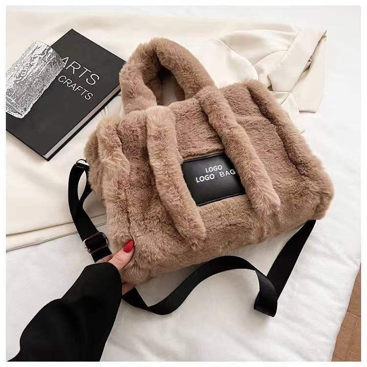 New 2023 Autumn Winter Fashion Plush Tote Bag For Women Large Size Street Style Crossbody Handbag