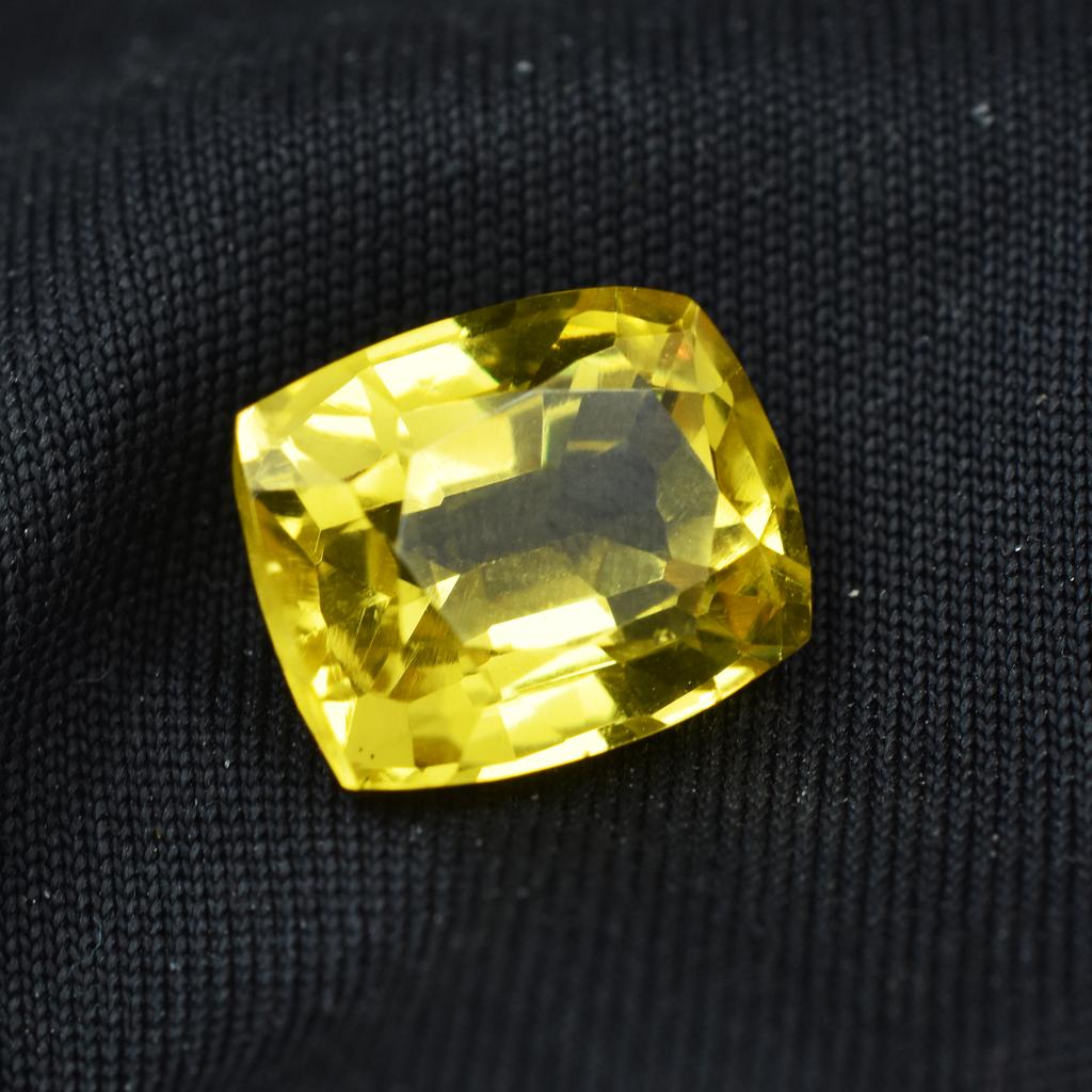 Yellow Sapphire Gem 11.10 Ct CERTIFIED Cushion Cut Natural Loose Gemstone
