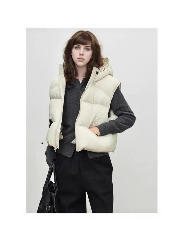 Winter 2025 Women's High-Quality Goose Down Hooded Puffer Vest - Fashionable and Thickened for Warmth