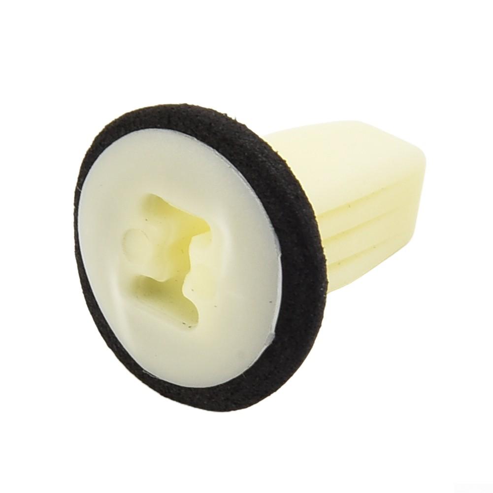 Clips For Ford Parts Plastic Replacement Tail Light