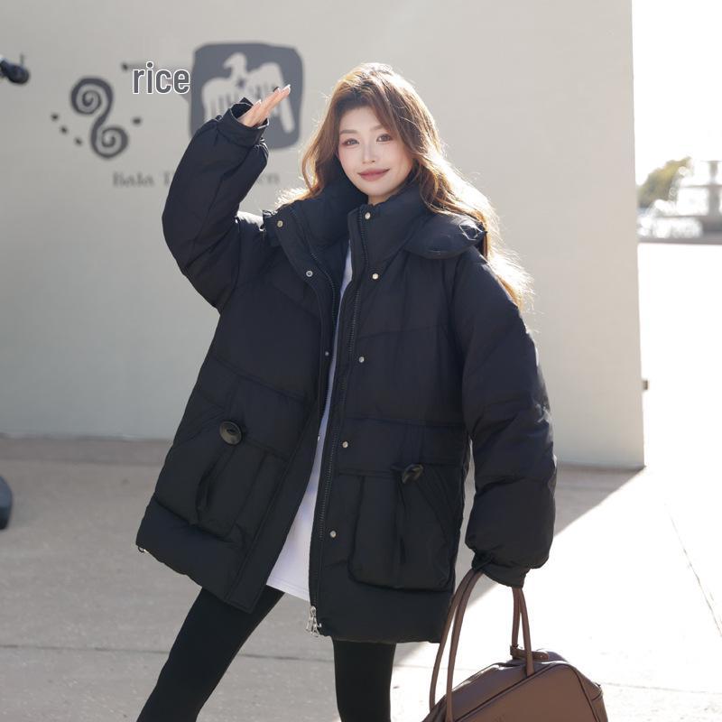 

Зимний пуховик женский больших размеров 2025, средней длины, 90 кг, пух белой утки, толстый, теплый, новое пальто с капюшоном 4XL (200-240 lbs)