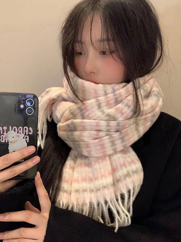 Plaid Korean-Style Women's Winter Scarf - Warm Imitation Cashmere Snood