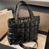 Ny Dame Puffy Tote Bag PU Lakklær Vattert Stor Størrelse Student Laptop Crossbody Bag