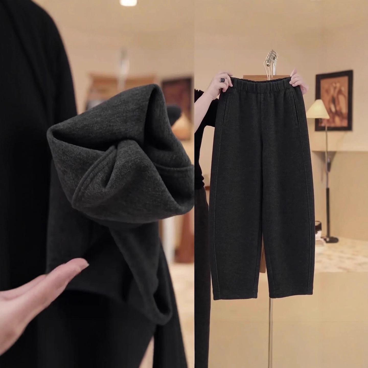 

2025 Thickened Velvet Slim Cropped Scissor-Leg Elastic Waist Pants Medium