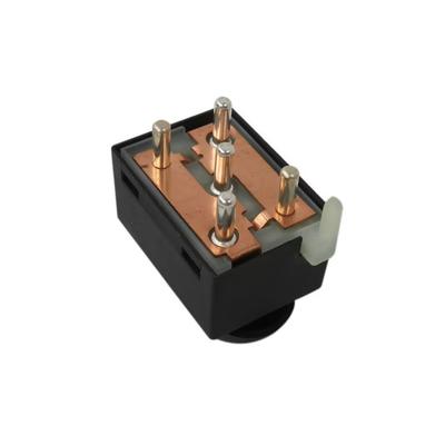 Apparecchi elettrici per auto – Interruttori