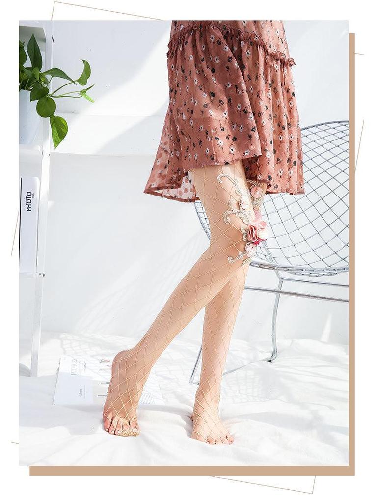 2021 European & American Style Embroidered Flower Mesh Fishnet Stockings - Spring/Summer
