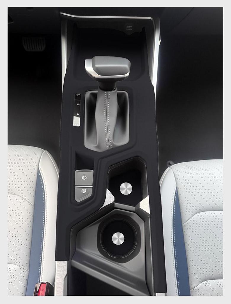 Geely 4th Gen Emgrand Gear Shift Silicone Pad - Interior Console Protector