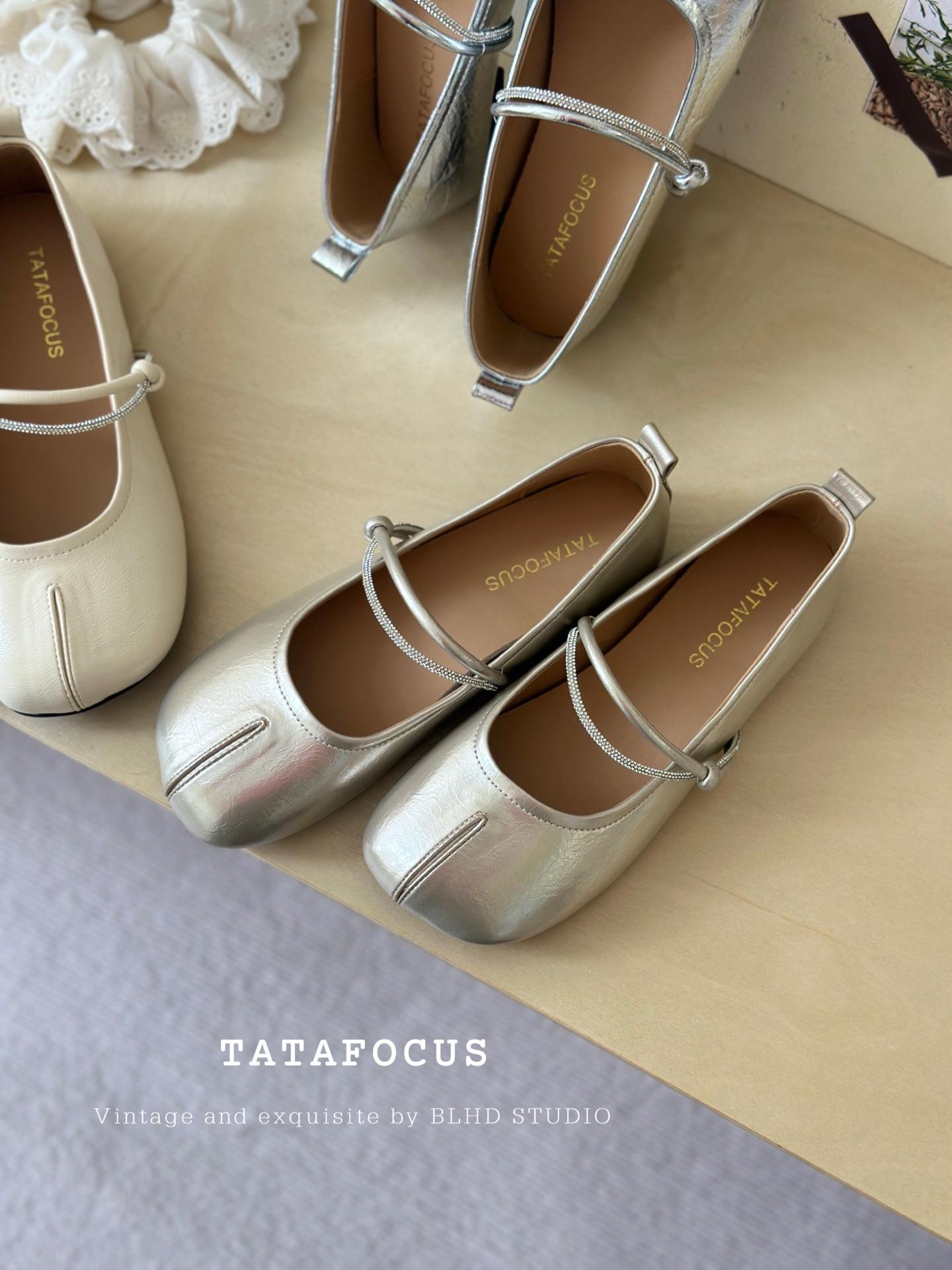 

Niche design sense split-toed rhinestone single shoes women s spring and summer new shallow mouth grandma shoes versatile Mary Jane shoes 35 шампанского