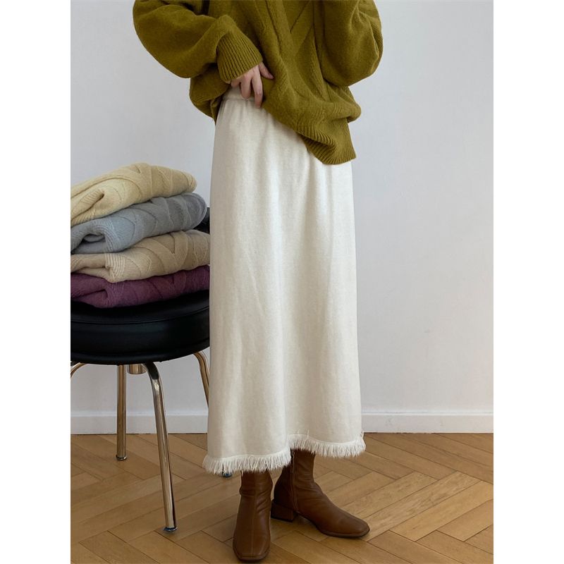 High-End Luxury Fringed Women's Knitted Midi Skirt Elegant Straight Bodycon Skirt High Waist