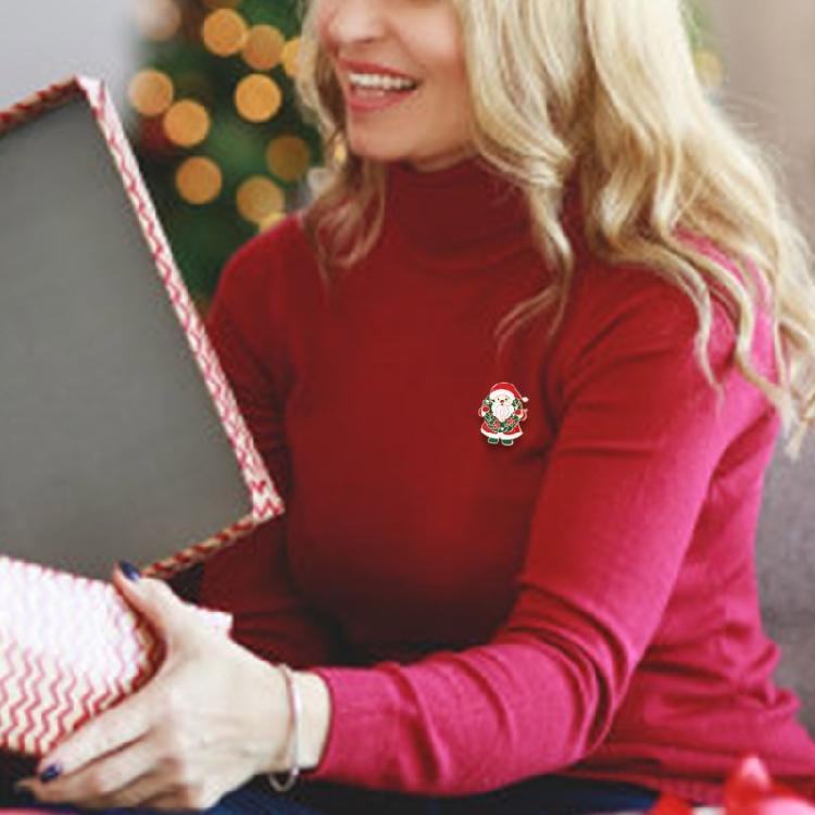 Cheerful Santa Face Brooch Alloy Christmas Pin For Clothing Decoration Secured Backing Design Sturdy Holiday Themed Accessory