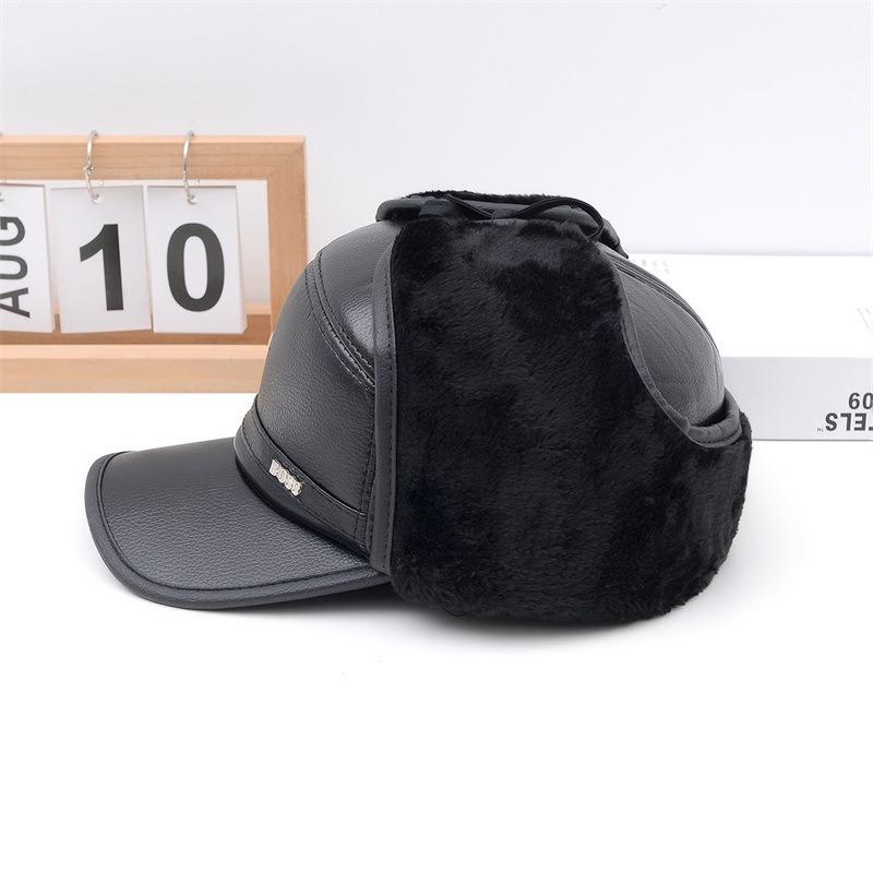 Winter Men's Hat Plush Ear Protector Baseball Cap Warm Leather Flat Top Cap Cotton Cap