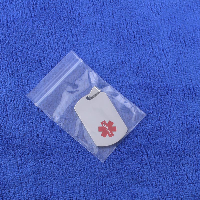 Męski naszyjnik z psią tagiem ze stali nierdzewnej z symbolem medycznym