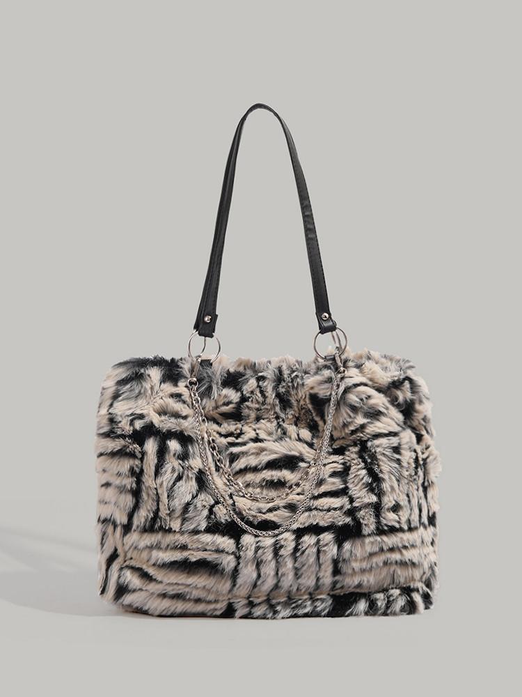 

2025 autumn and winter new popular retro beige with black horizontal and vertical pattern design shoulder bag plush versatile tote bag tide