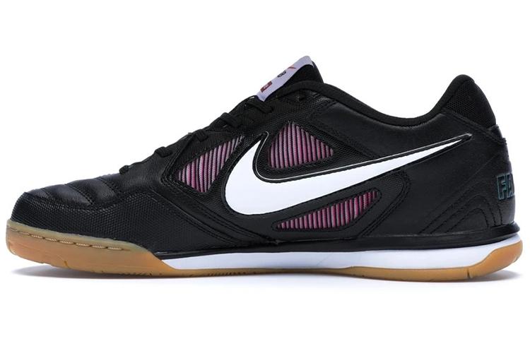 

Nike Sb Gato Supreme Black AR9821-001 42.5
