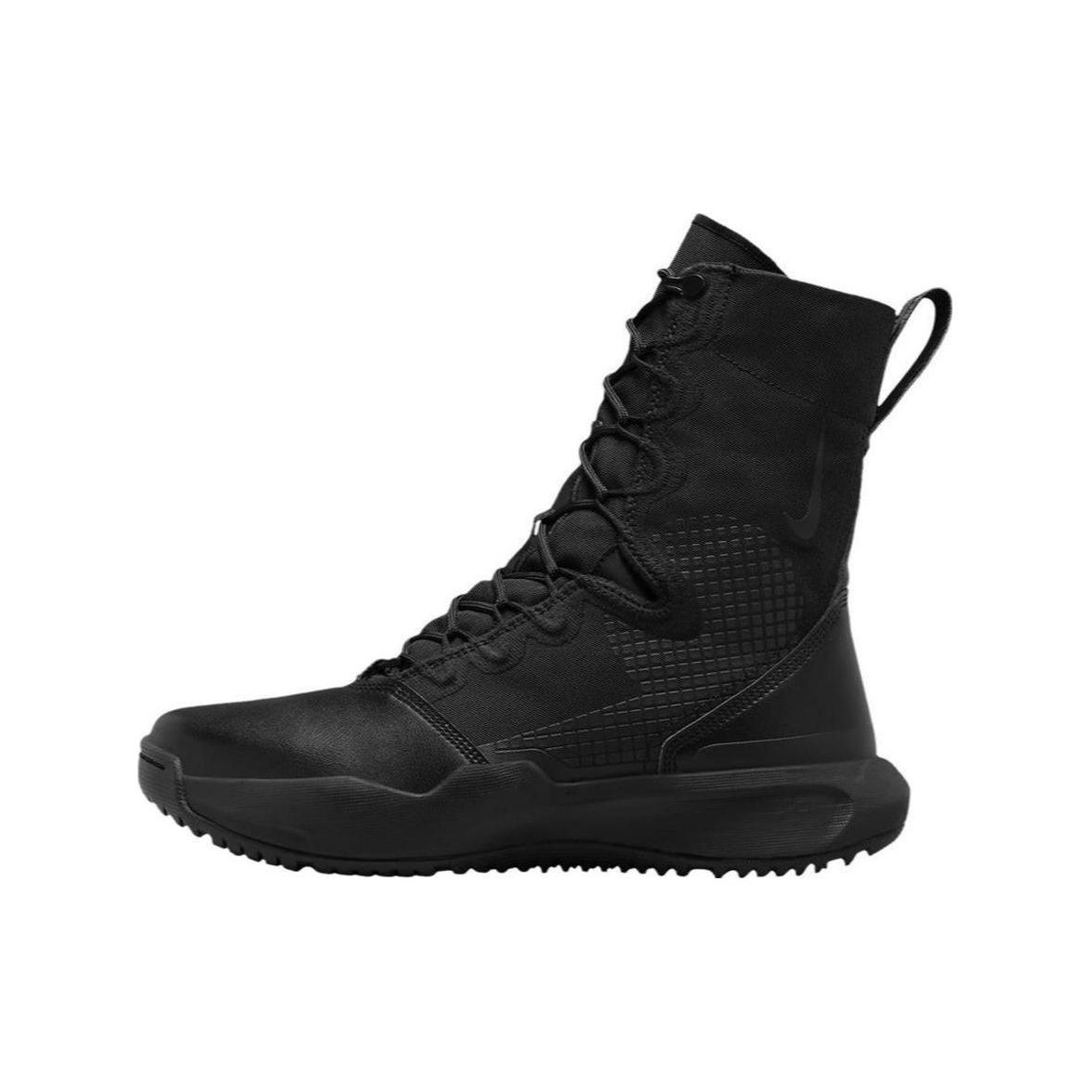

Nike SFB B2 Triple черные мужские кроссовки FN3717-001 45
