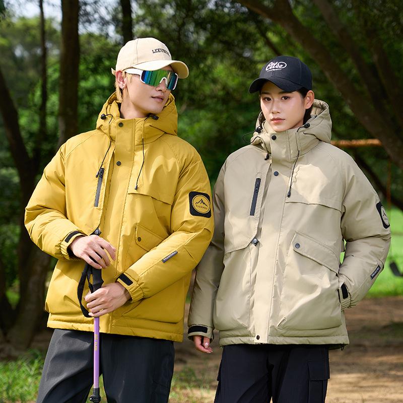 Winter Hooded Couple's Outdoor Windbreaker: Youth Casual Water & Windproof Mountaineering Jacket