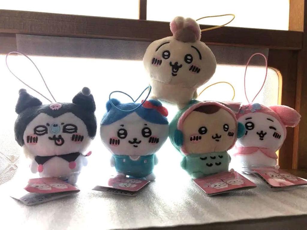 Přívěsek na klíče s plyšovou hračkou Chikawa cca 10 cm Sanrio.