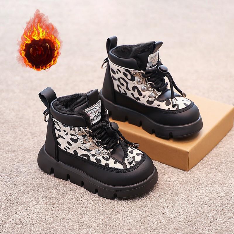

Детские модные зимние ботинки, зимние модные теплые ботинки с толстой подошвой для девочек из хлопка с леопардовым принтом, новые мягкие нескользящие повседневные удобные ботинки на мягкой подошве 33