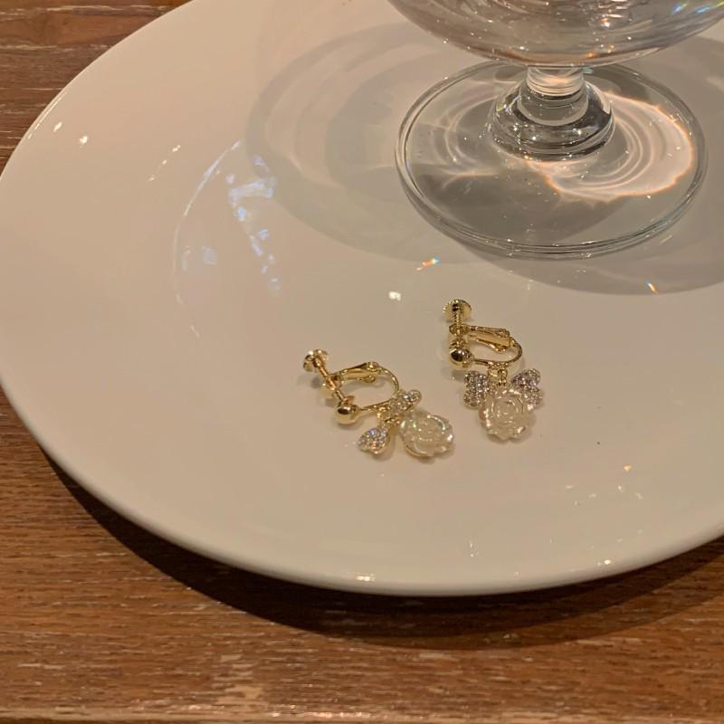 Retro Tassel Long Dangle Earrings - 925 Silver Needle, Light Luxury Fashion Jewelry for Women.