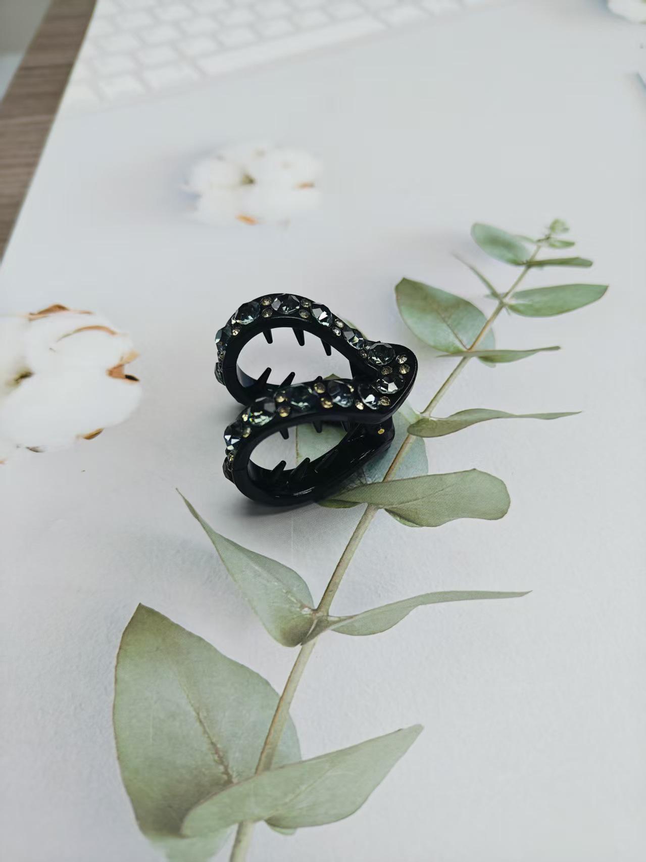 Elegant Alloy High Ponytail & Bun U-Clip: Versatile Women s Hair Accessory