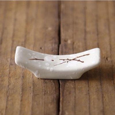 Homeglen Japanese Style Ceramic Plum Blossom Chopstick Rests (Set of 4)