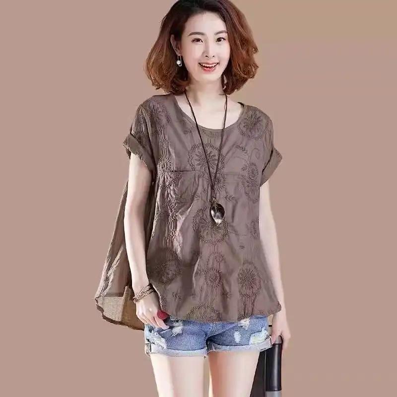 Spring All Match Embroidered Short Sleeved T-shirt for Women's Summer Wear New Loose Casual Slimming Fashion Short Sleeved Top