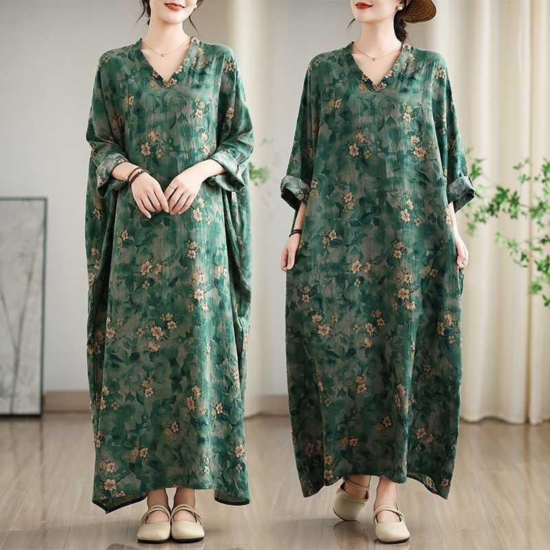 Women's Early Fall Floral Print Neck Maxi Dress Vacation-Ready Boho Chic Loose Fit Linen Blend for Comfort
