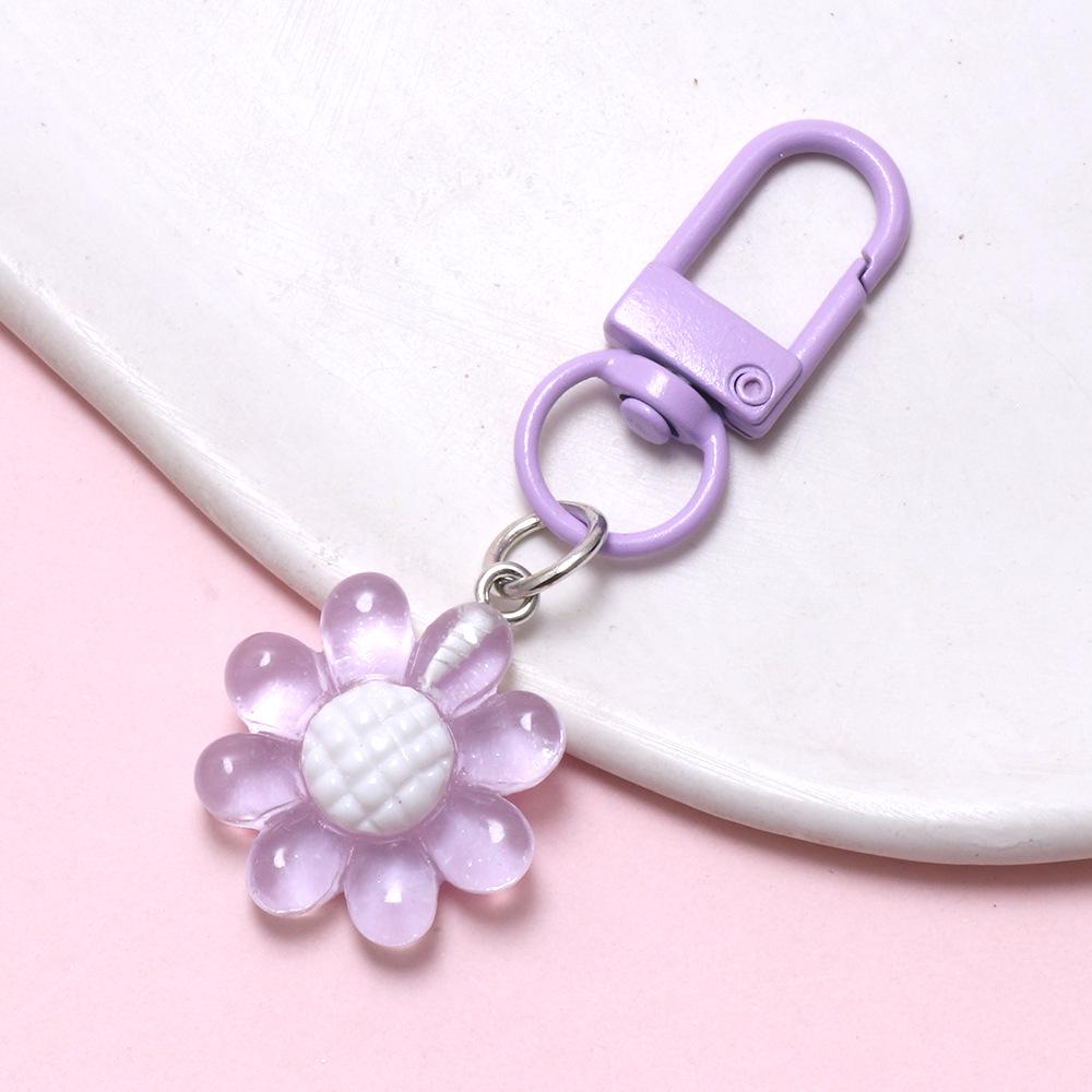 Mini Flower Keychain: Cute Resin Floral Charm Keyring, Ideal for Gifts and Bag Decoration