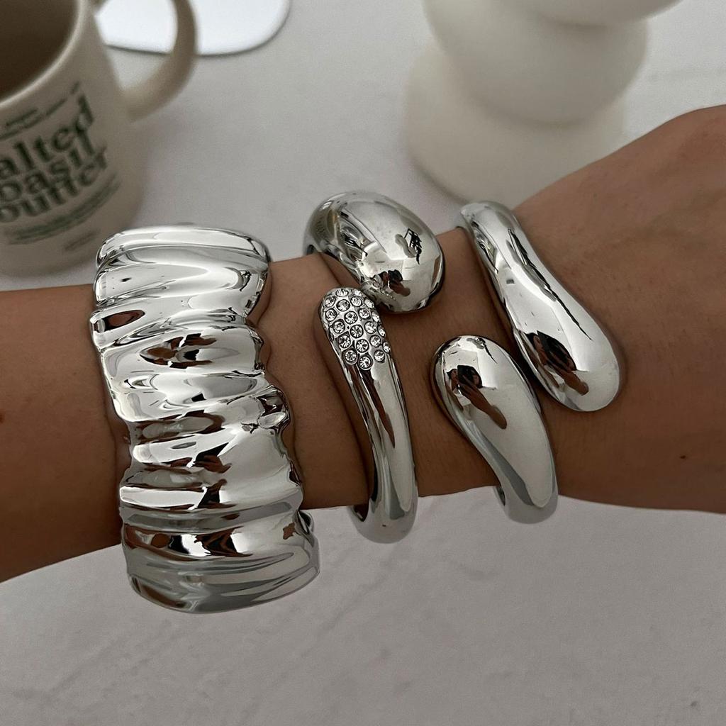 Irregular Water Drop Metal Wide Spring Bangles Vintage Geometric Punk Bangle Bracelets For Women  Statement Jewelry