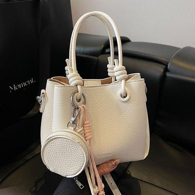 New Fashionable and Simple Lychee Pattern Portable Bucket Bag Niche Design Commuter Versatile Messenger Bag Women