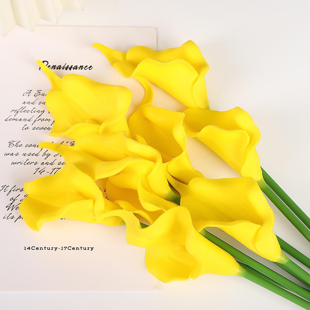 Mini PU Calla Lily Artificial Bouquet for Weddings, Home Decor, Photography, and Landscaping.