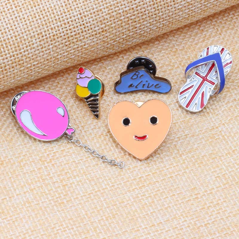 Cute Cartoon Brooches Women Enamel Pins Slipper Balloon Ice Cream Icon Bag Hat Jackets Shirt Lapel Pin Men Badge Fashion Jewelry