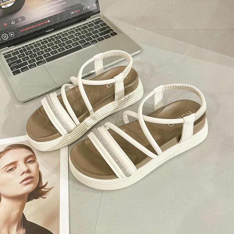 

Французский сказочный стиль с юбкой нишевые высококлассные сандалии платформа маффин модная летняя обувь женская 2025 новинка 40