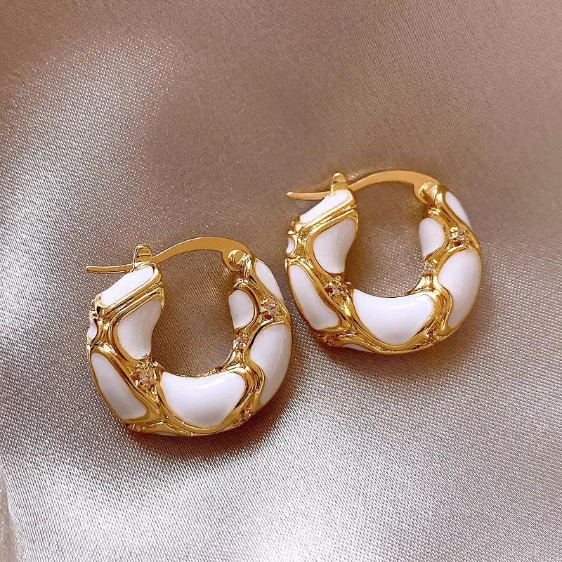 Light Luxury High-end Temperament Enamel Ear Buckle Fashion Design Earrings Drop Glaze Leopard Print Ring Earrings