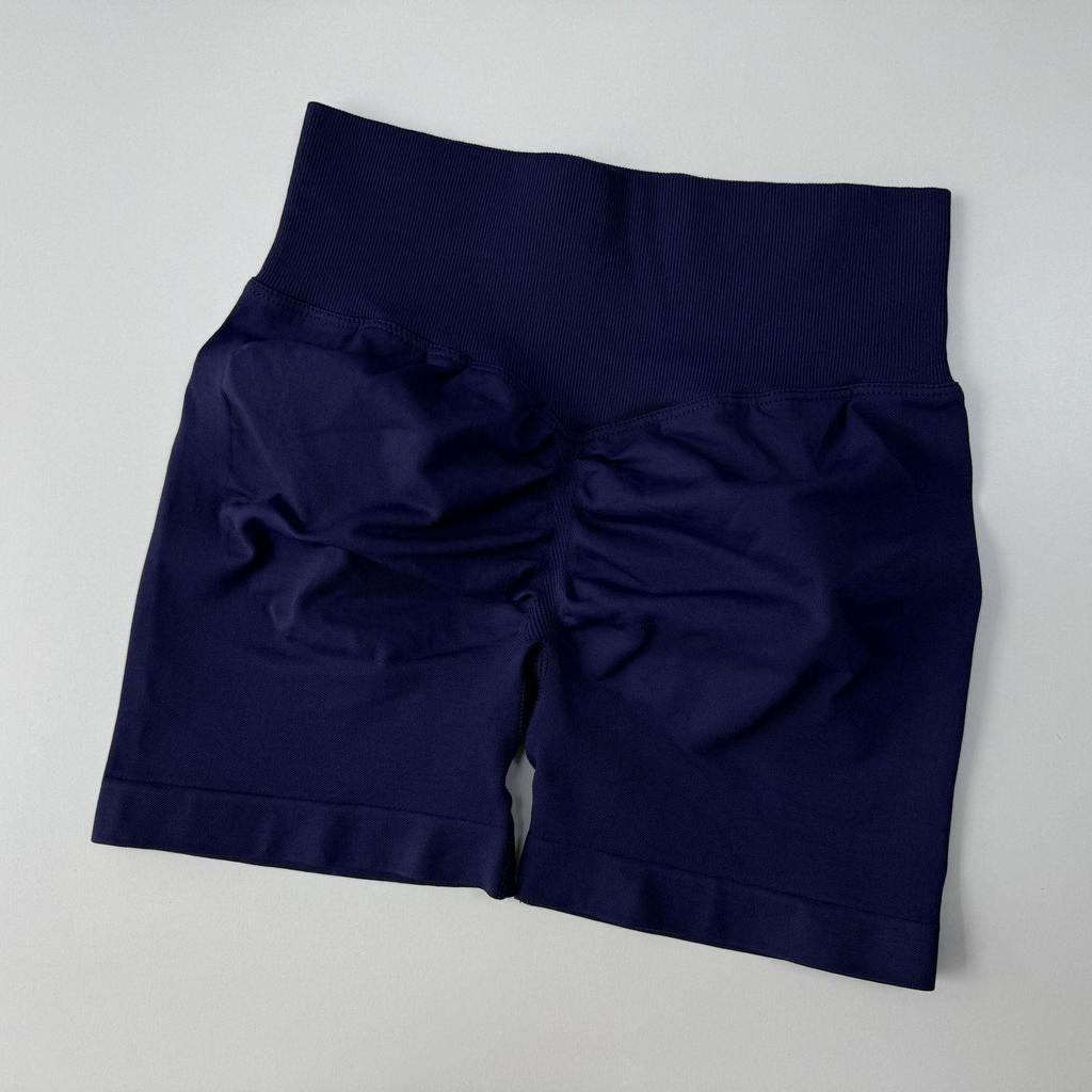 Women's High-Waist Quick-Dry Seamless Yoga Shorts with Peach-Lifting Design