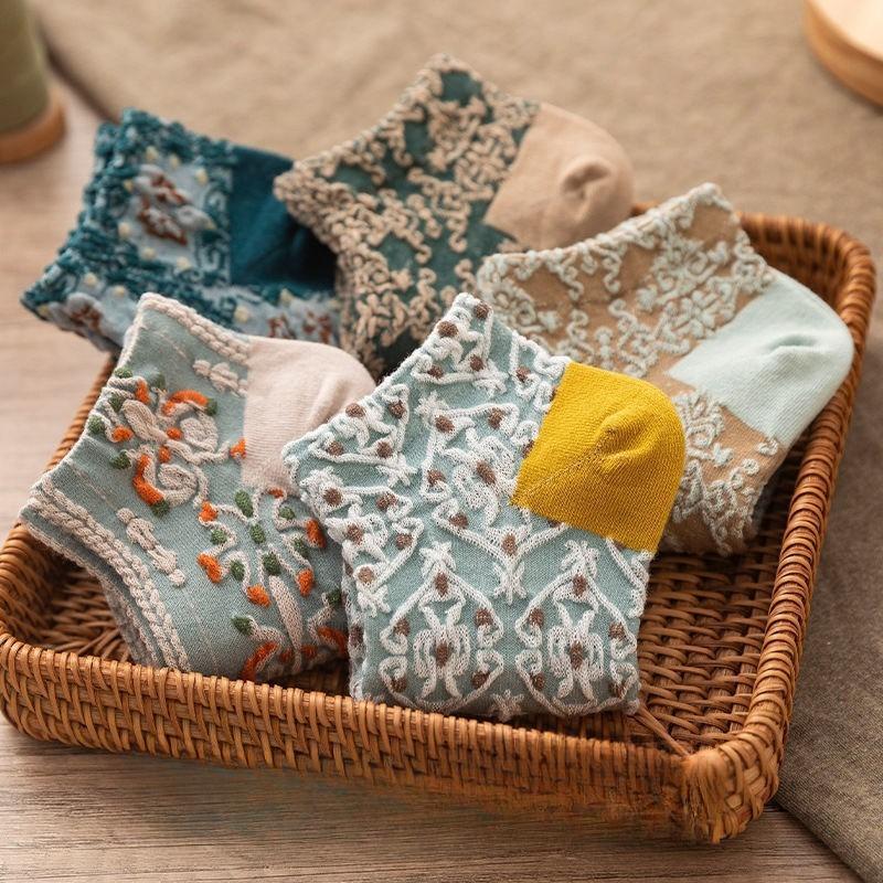 Spring and Summer Court Relief Short Socks for Women, Versatile for Sports, College Style, Three-dimensional Breathable Boat Socks