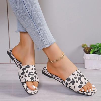 2024 Nieuwe Mode Luipaard Dames Hoge Hak Zomer Casual Feest Lage Hak Sandalen Dames Vierkante Hak Open Teen Vrouwelijke Slippers