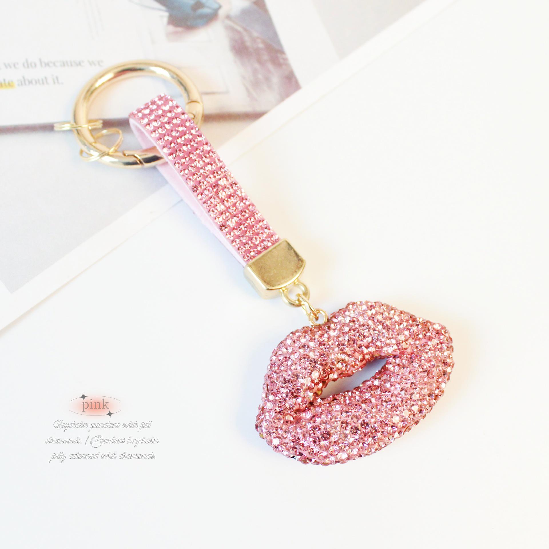 Creative Lips Rhinestone Keychain: Luxury Car Key Decoration & Bag Pendant