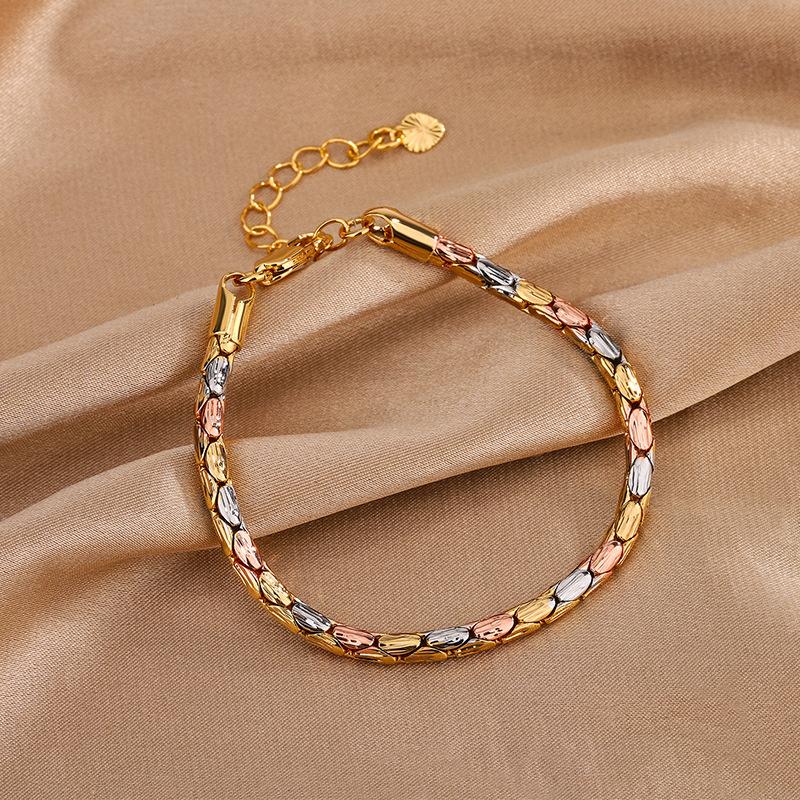 Jewelry Copper Gold Plated Retro Temperament Niche Design Necklace Electroplated Color Gold Cuban Chain Set Female